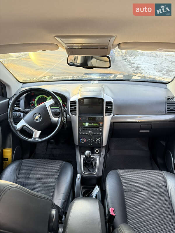 Внедорожник / Кроссовер Chevrolet Captiva 2008 в Черновцах фото 14 Внедорожник / Кроссовер Chevrolet Captiva 2008 в Черновцах