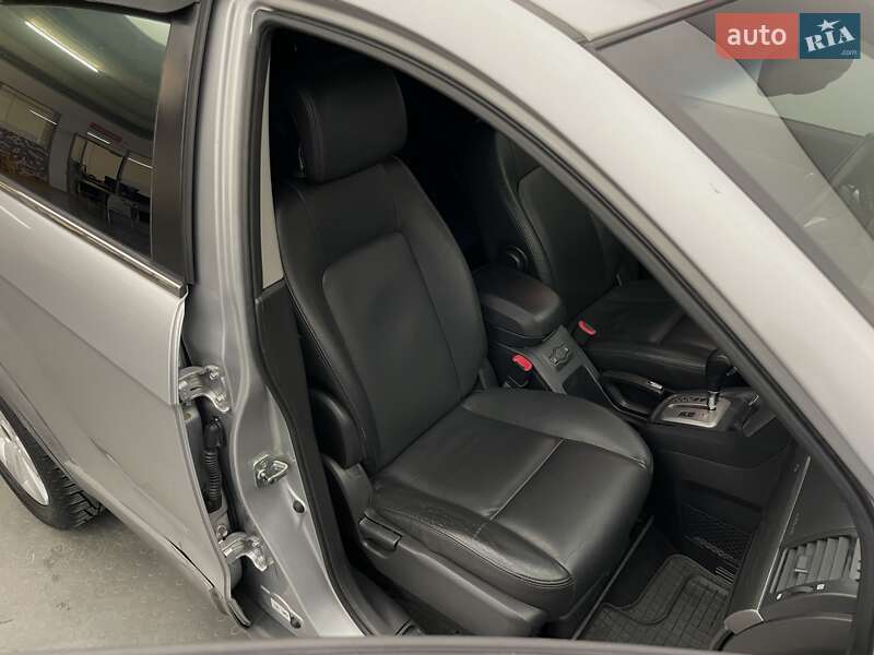 Внедорожник / Кроссовер Chevrolet Captiva 2008 в Киеве