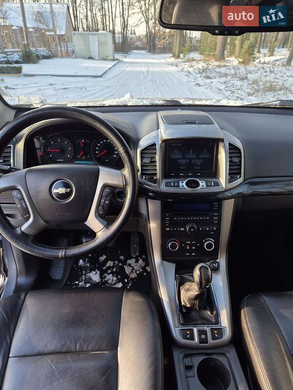 Позашляховик / Кросовер Chevrolet Captiva 2011 в Ківерцях