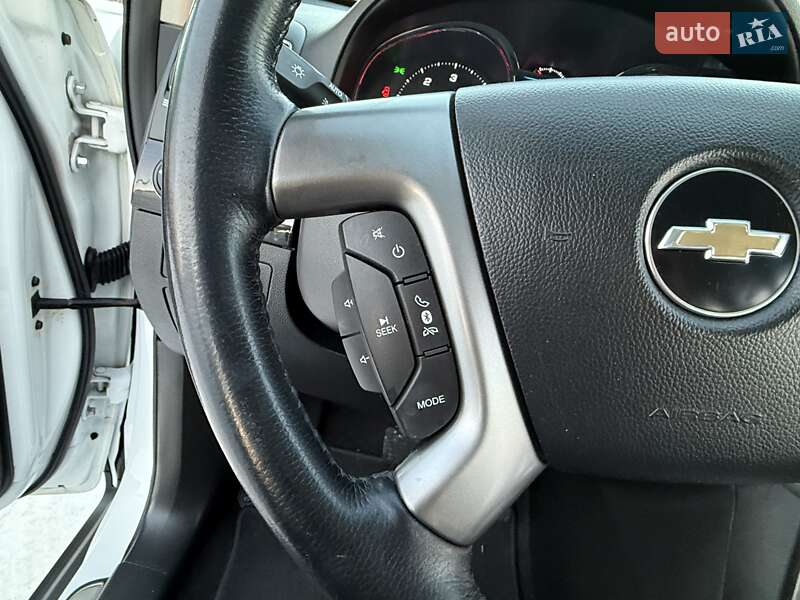 Внедорожник / Кроссовер Chevrolet Captiva 2013 в Трускавце фото 71 Внедорожник / Кроссовер Chevrolet Captiva 2013 в Трускавце