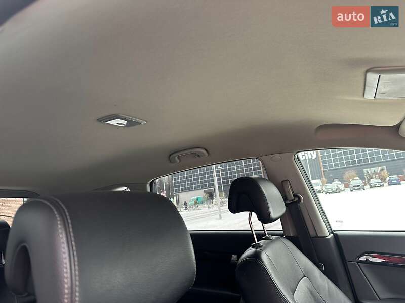 Внедорожник / Кроссовер Chevrolet Captiva 2011 в Луцке фото 41 Внедорожник / Кроссовер Chevrolet Captiva 2011 в Луцке