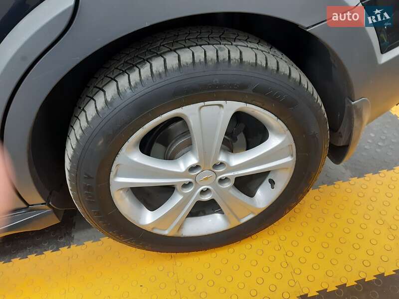 Внедорожник / Кроссовер Chevrolet Captiva 2013 в Трускавце