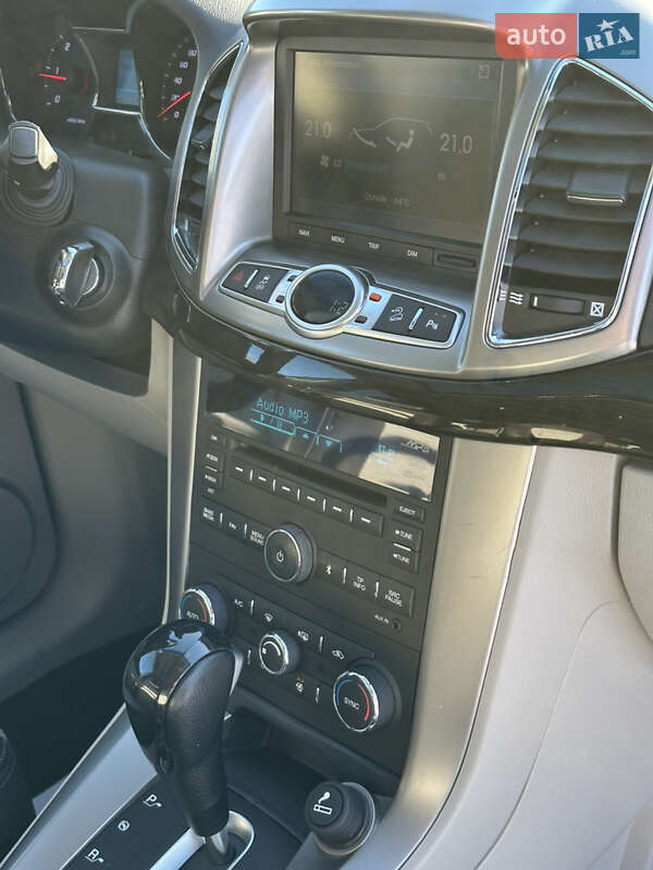 Внедорожник / Кроссовер Chevrolet Captiva 2013 в Хмельницком фото 22 Внедорожник / Кроссовер Chevrolet Captiva 2013 в Хмельницком
