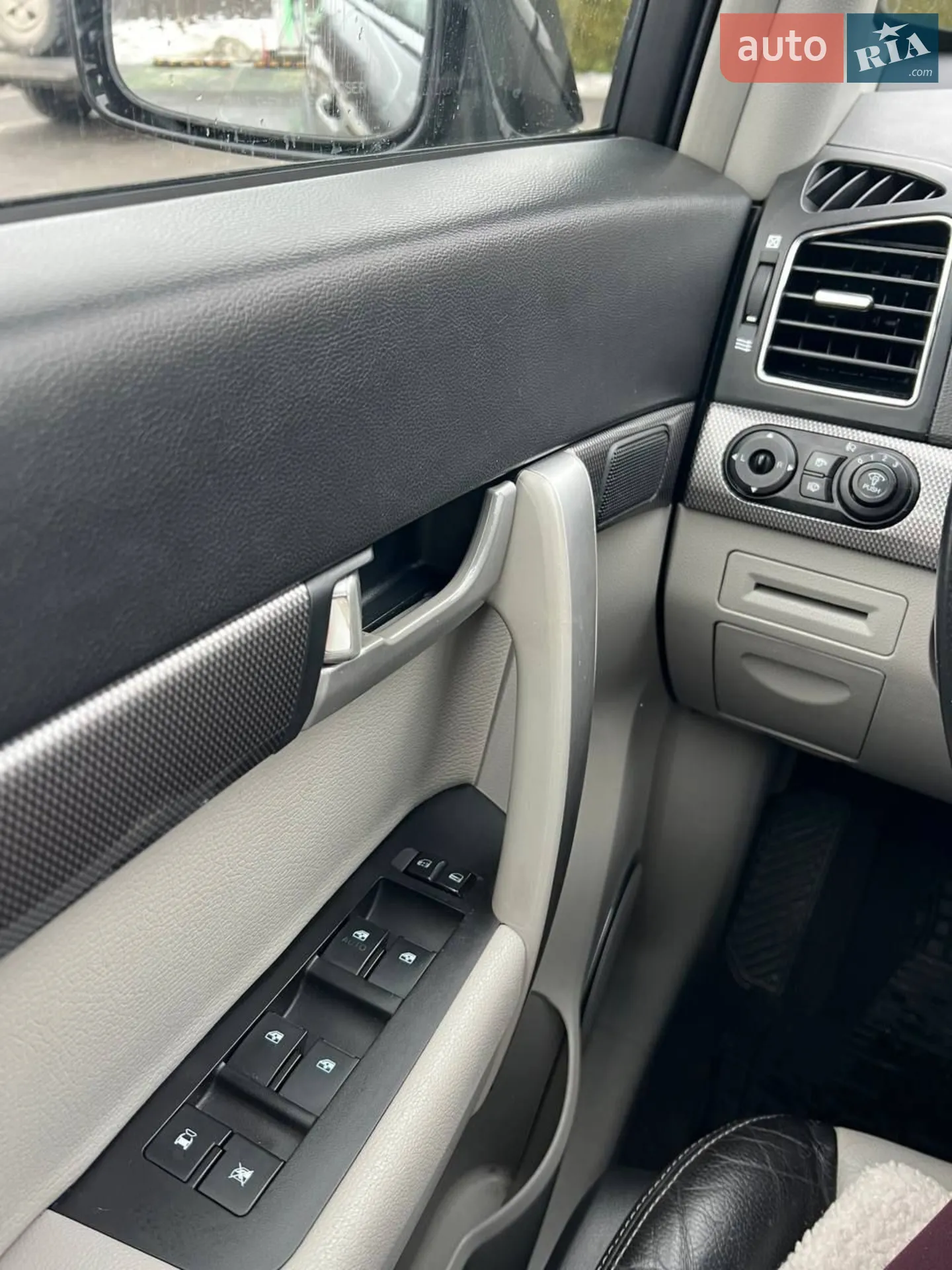 2011 Chevrolet Captiva - мініатюра 28