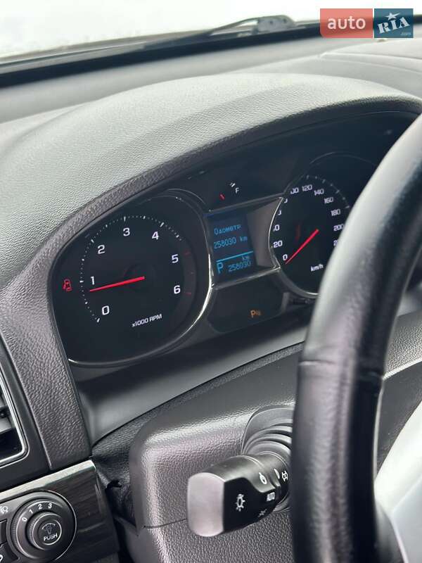 Внедорожник / Кроссовер Chevrolet Captiva 2013 в Ивано-Франковске