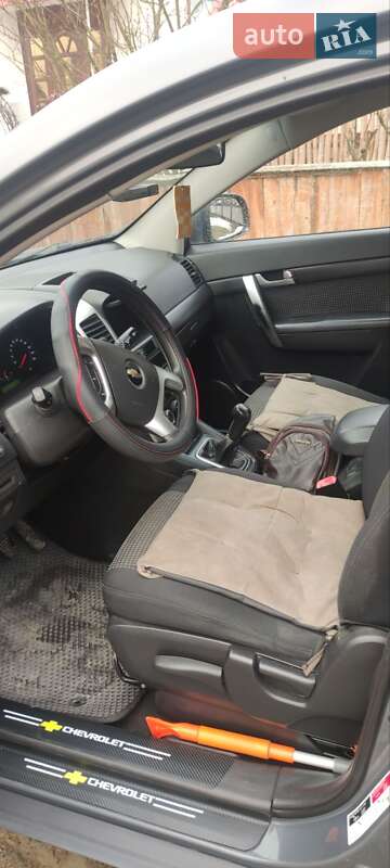 Внедорожник / Кроссовер Chevrolet Captiva 2010 в Бурштыне