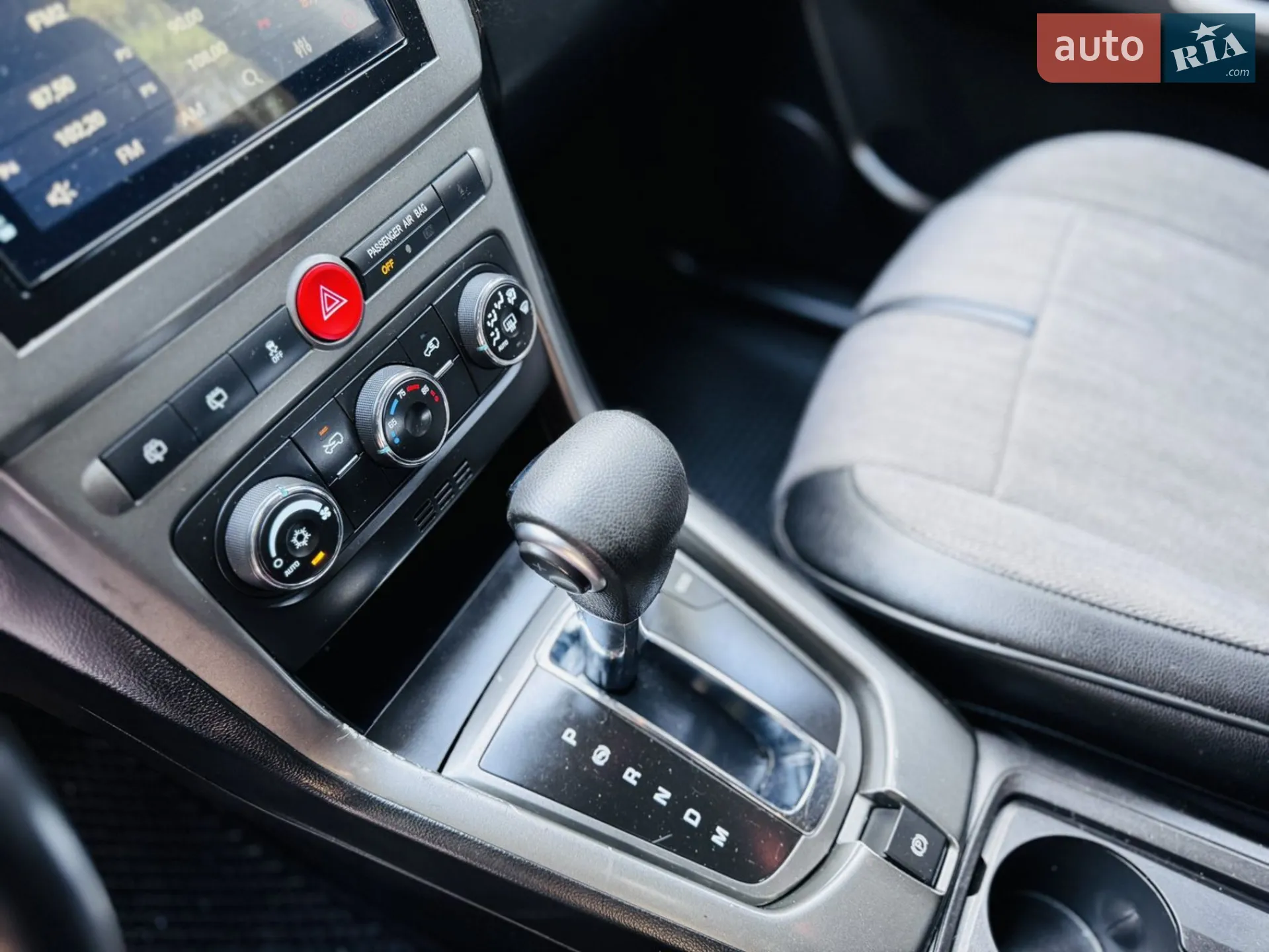 2012 Chevrolet Captiva - мініатюра 3
