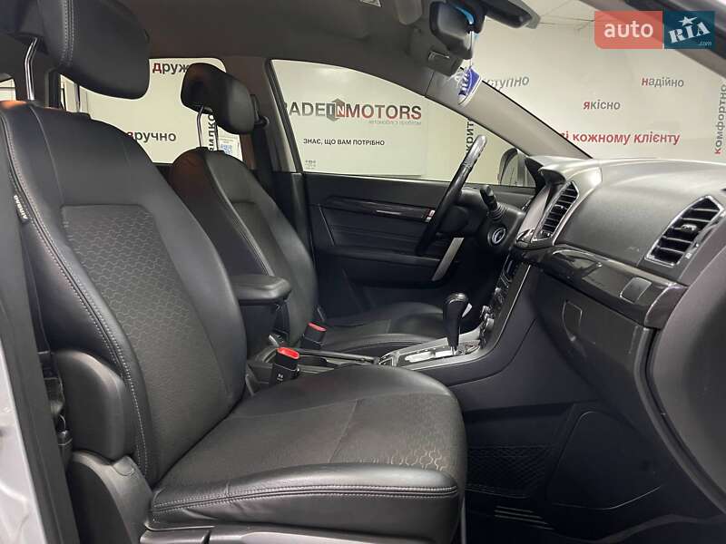 Внедорожник / Кроссовер Chevrolet Captiva 2014 в Киеве