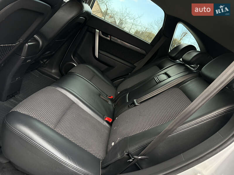 Внедорожник / Кроссовер Chevrolet Captiva 2008 в Дрогобыче