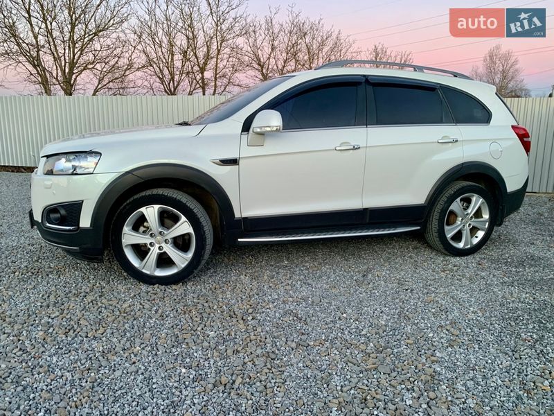 Внедорожник / Кроссовер Chevrolet Captiva 2013 в Дрогобыче