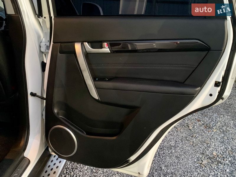 Внедорожник / Кроссовер Chevrolet Captiva 2013 в Дрогобыче