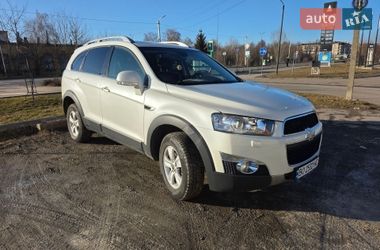 Позашляховик / Кросовер Chevrolet Captiva 2012 в Дубні