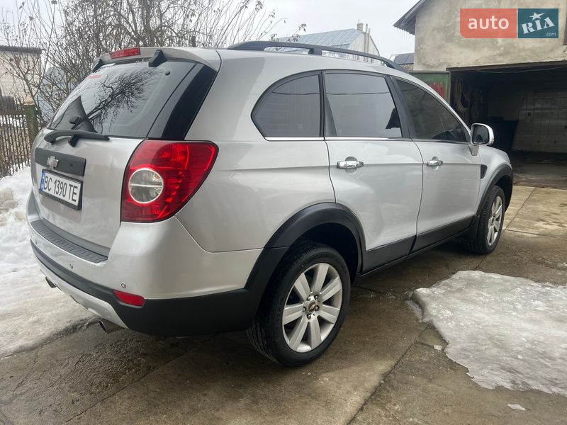 Внедорожник / Кроссовер Chevrolet Captiva 2007 в Львове