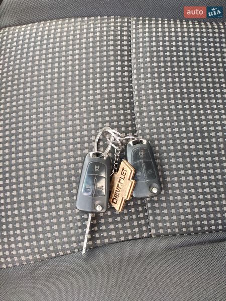 Позашляховик / Кросовер Chevrolet Captiva 2010 в Житомирі