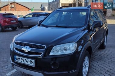 Позашляховик / Кросовер Chevrolet Captiva 2010 в Житомирі