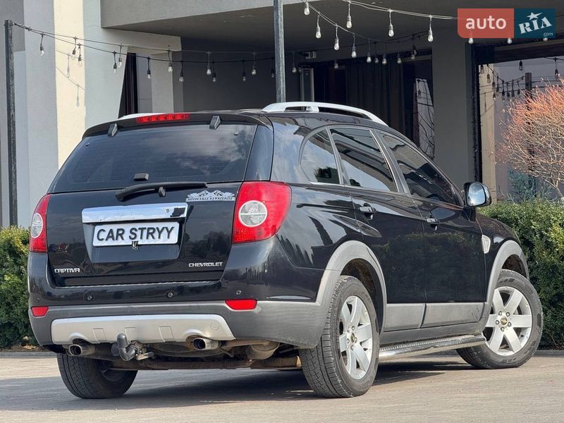 Внедорожник / Кроссовер Chevrolet Captiva 2009 в Стрые