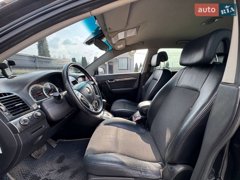 Внедорожник / Кроссовер Chevrolet Captiva 2009 в Стрые