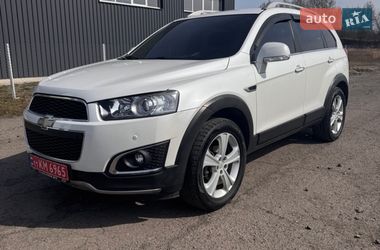 Внедорожник / Кроссовер Chevrolet Captiva 2015 в Луцке