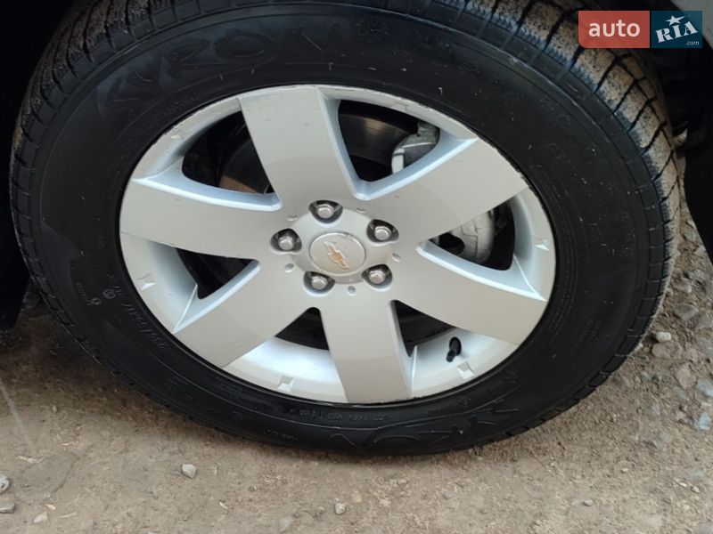 Внедорожник / Кроссовер Chevrolet Captiva 2012 в Ивано-Франковске фото 9 Внедорожник / Кроссовер Chevrolet Captiva 2012 в Ивано-Франковске