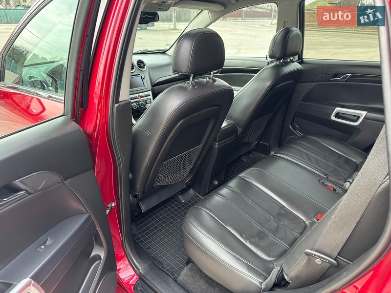 Внедорожник / Кроссовер Chevrolet Captiva 2013 в Киеве