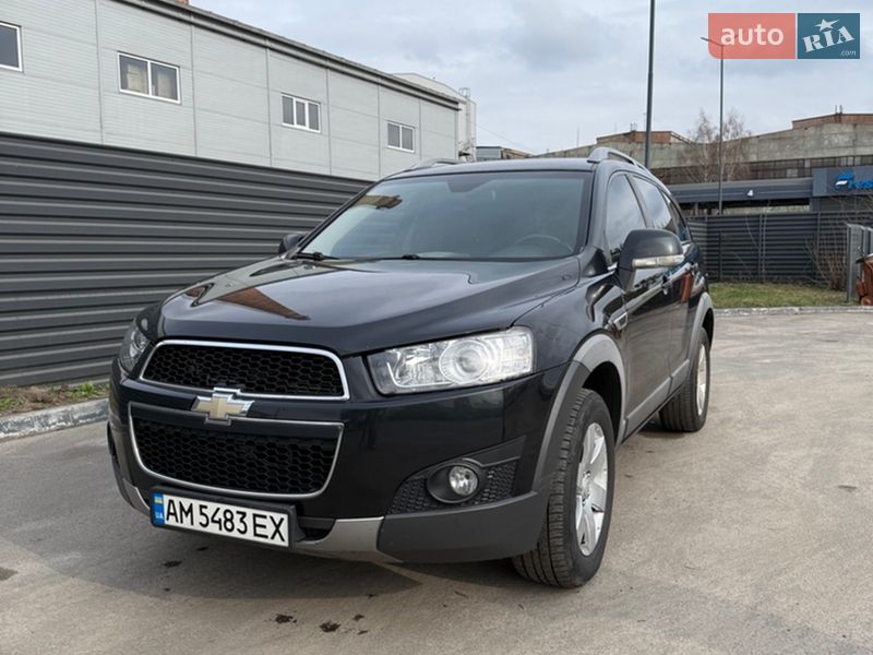 Позашляховик / Кросовер Chevrolet Captiva 2012 в Житомирі