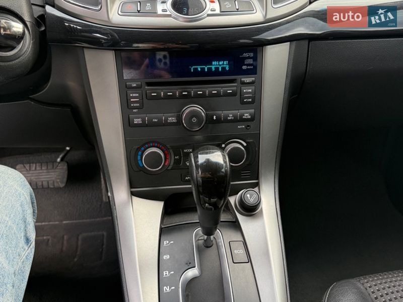 Позашляховик / Кросовер Chevrolet Captiva 2012 в Житомирі