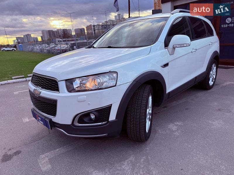Внедорожник / Кроссовер Chevrolet Captiva 2013 в Киеве