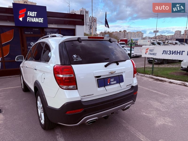 Внедорожник / Кроссовер Chevrolet Captiva 2013 в Киеве