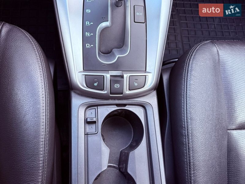 Внедорожник / Кроссовер Chevrolet Captiva 2013 в Киеве