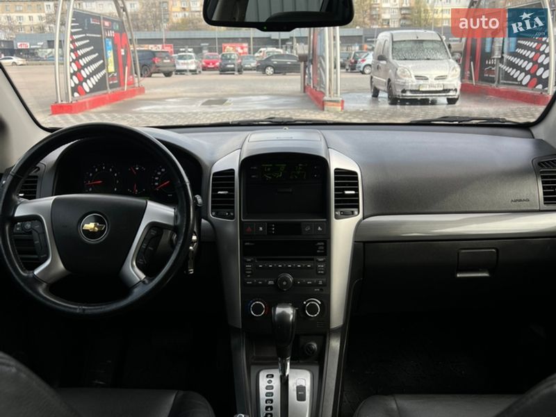 Внедорожник / Кроссовер Chevrolet Captiva 2010 в Полтаве