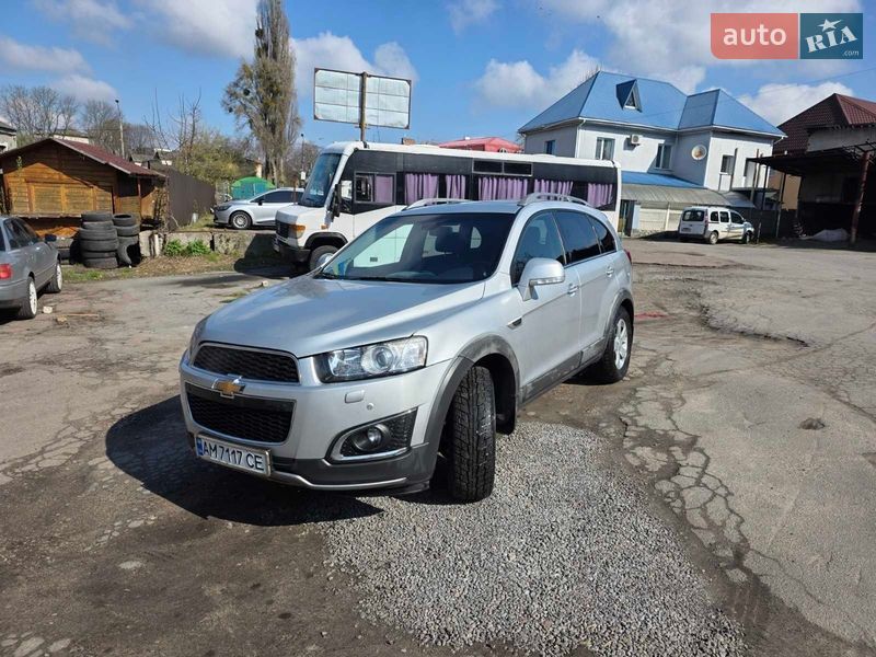 Внедорожник / Кроссовер Chevrolet Captiva 2013 в Житомире