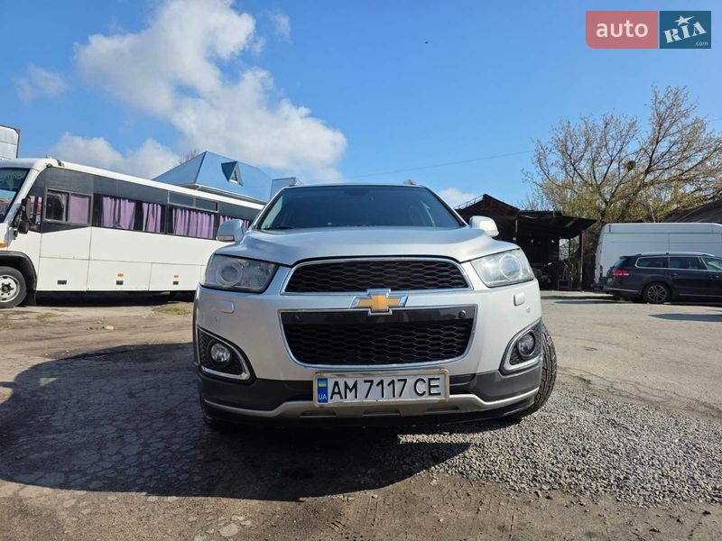 Внедорожник / Кроссовер Chevrolet Captiva 2013 в Житомире
