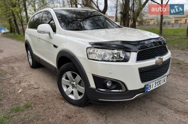 Позашляховик / Кросовер Chevrolet Captiva 2015 в Дніпрі