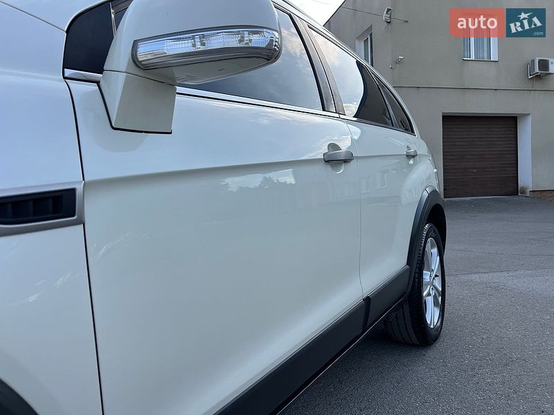 Позашляховик / Кросовер Chevrolet Captiva 2012 в Радивиліві