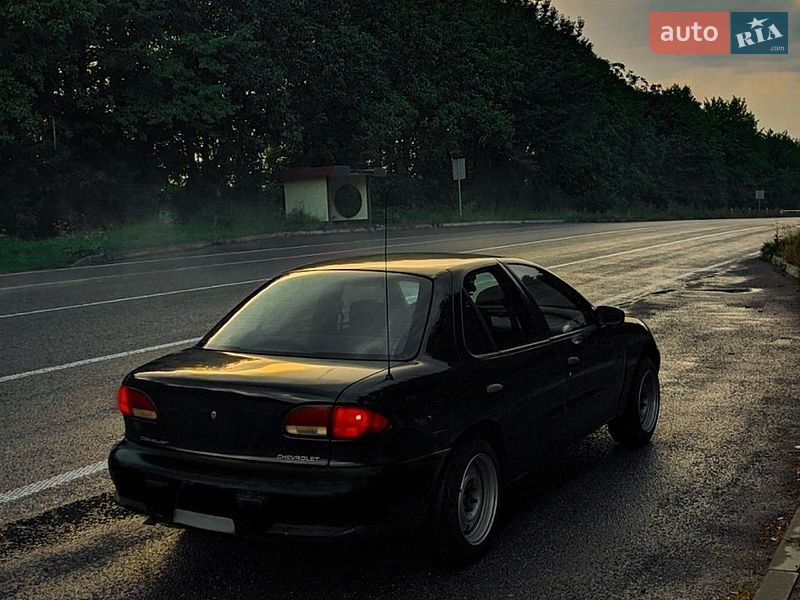 Седан Chevrolet Cavalier 1997 в Хмельницком