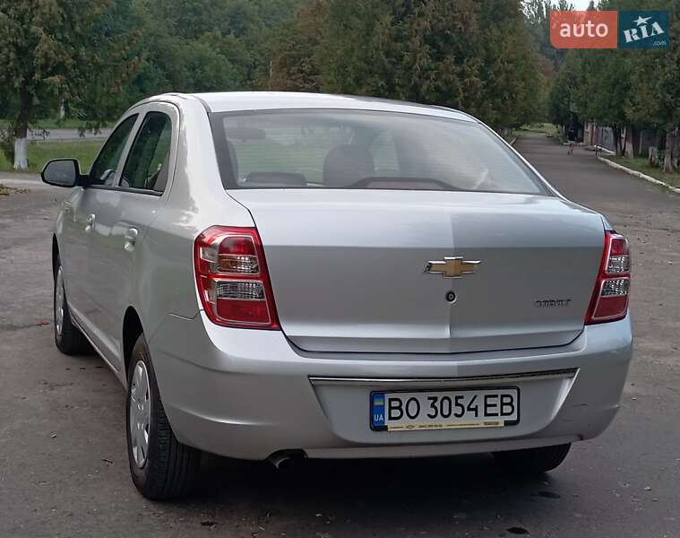 Седан Chevrolet Cobalt 2021 в Бучаче