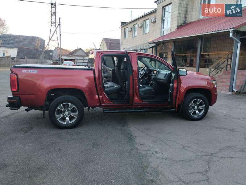 Пикап Chevrolet Colorado 2015 в Чернигове