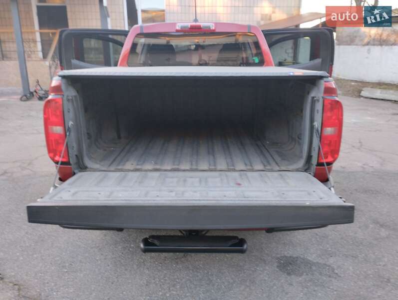 Пикап Chevrolet Colorado 2015 в Чернигове