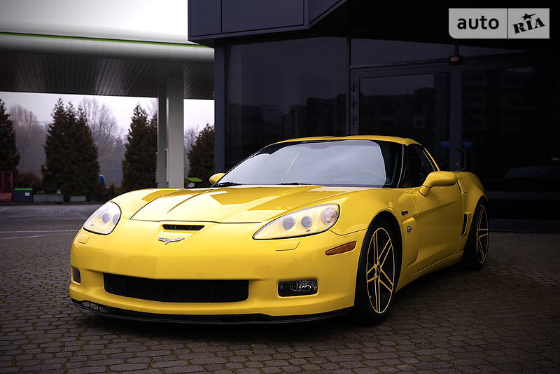 Кабриолет Chevrolet Corvette 2006 в 