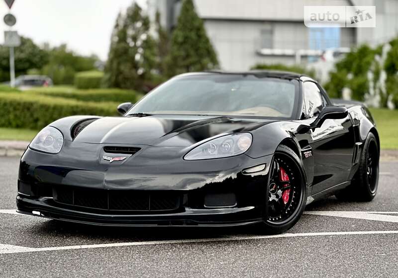 Купе Chevrolet Corvette 2006 в 