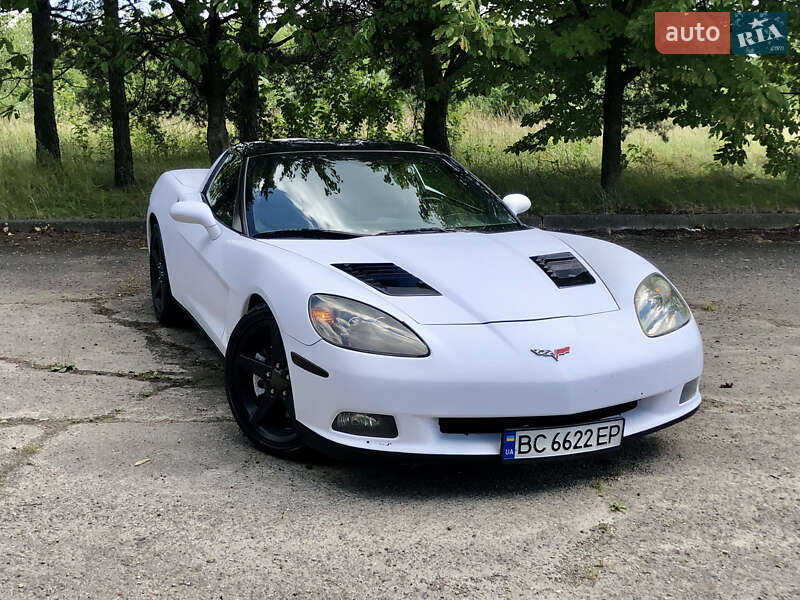 Кабриолет Chevrolet Corvette 2006 в Дрогобыче