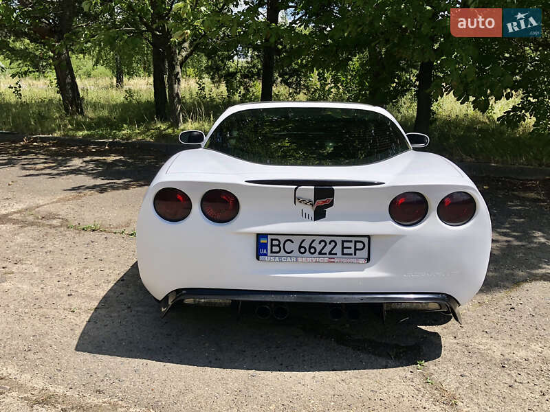 Кабриолет Chevrolet Corvette 2006 в Дрогобыче