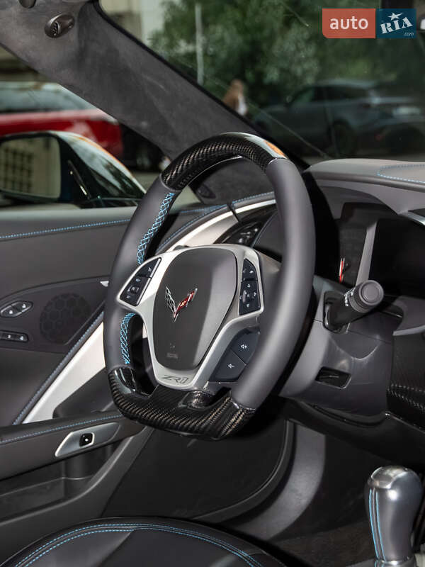 Купе Chevrolet Corvette 2019 в Киеве