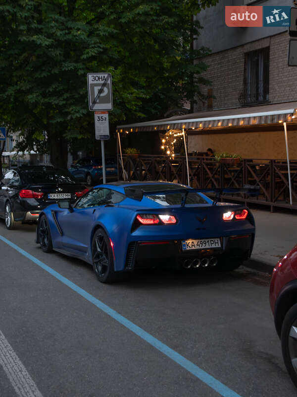 Купе Chevrolet Corvette 2019 в Киеве