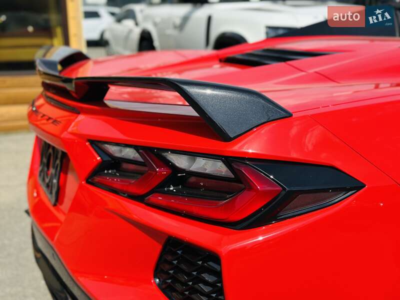 Кабріолет Chevrolet Corvette 2021 в Києві фото 12 Кабріолет Chevrolet Corvette 2021 в Києві