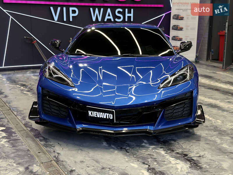 Кабриолет Chevrolet Corvette 2023 в Киеве