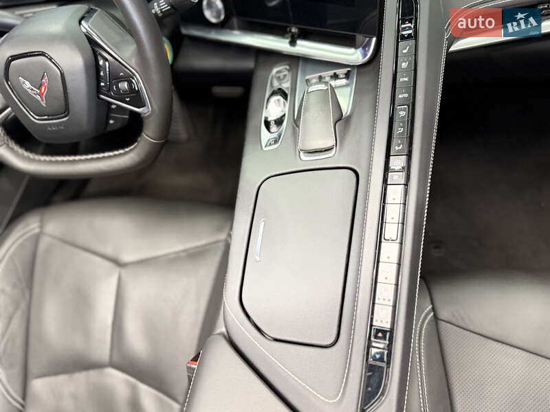 Кабриолет Chevrolet Corvette 2023 в Киеве