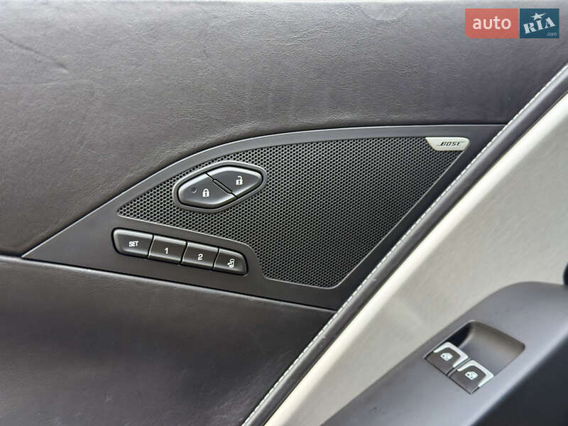 Купе Chevrolet Corvette 2015 в Києві
