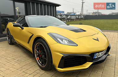 Купе Chevrolet Corvette 2016 в Львові