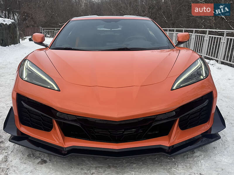 Кабриолет Chevrolet Corvette 2022 в Киеве фото 7 Кабриолет Chevrolet Corvette 2022 в Киеве